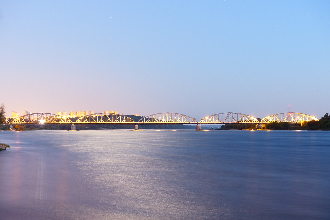 Kraštovaizdis,  Saulėlydžio,  Monolitinis Dalis Vandenyse,  Aušra Šeimos,  Bangų Atsispindi,  Upė,  Wisla,  Miestas,  Grudziondzas,  Lenkija