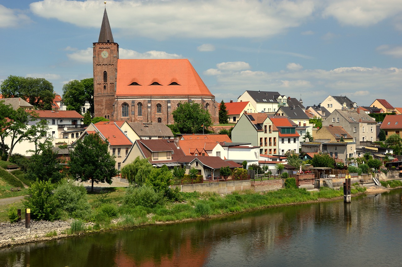 Kraštovaizdis,  Miestas,  Riverside,  Bažnyčia,  Upė, Nemokamos Nuotraukos,  Nemokama Licenzija