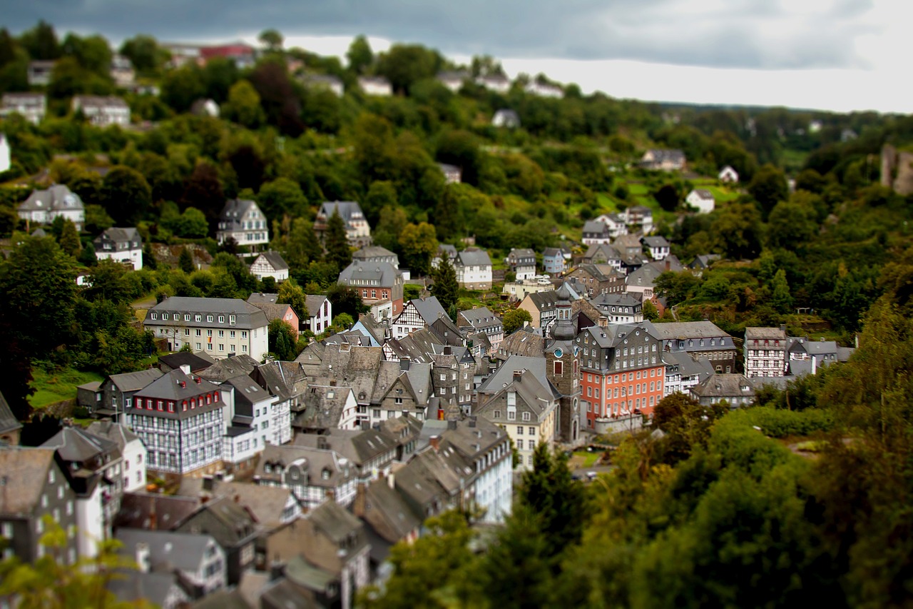 Kraštovaizdis, Miestas, Nacionalinis Parkas, Pakreipiamas Poslinkis, Eifel, Žygis, Vokietija, Monschau, Rursee, Takas