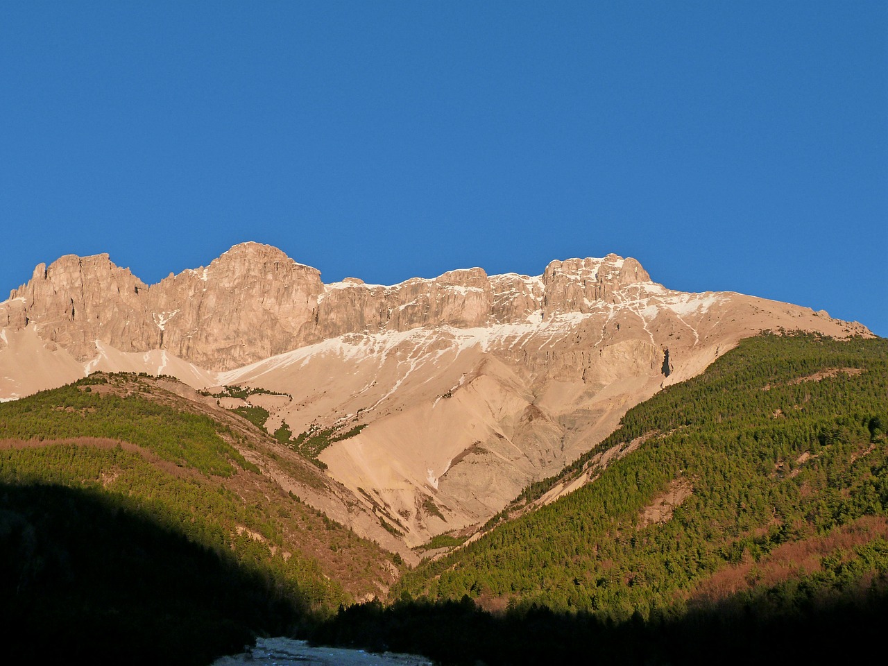 Peizažai, Gamta, Kalnai, Žiema, Alpės, Uolos, Aukščiausiojo Lygio Susitikimas, Snieguotas, Žygiai, Hautes Alpes