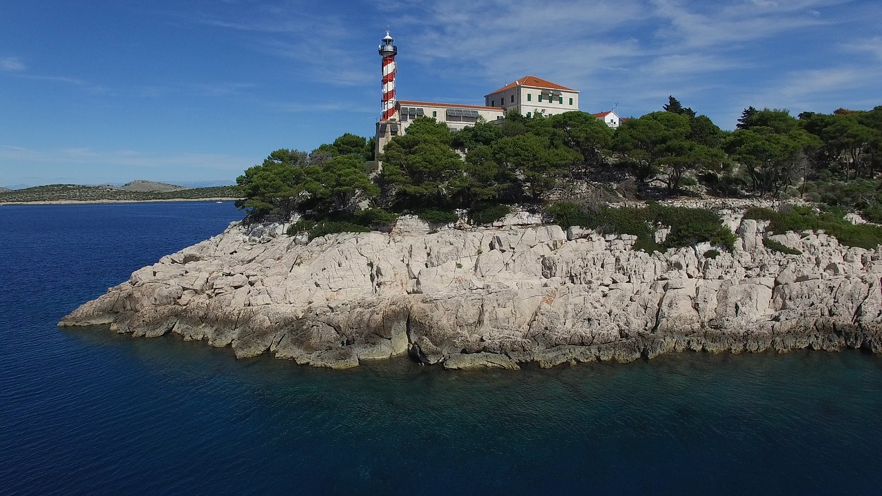 Žibintas, Jūra, Navigacija, Krantas, Vanduo, Jūros Siena, Lengvesnis, Saulėlydis, Krantinė, Nemokamos Nuotraukos