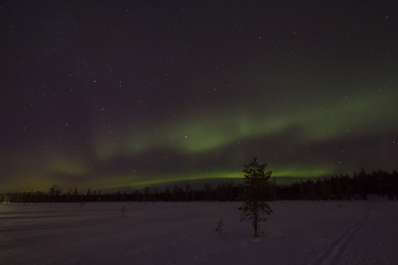 Laplandas, Žiema, Aurora, Aurora Borealis, Naktis, Finland, Suomių Laplandas, Žvaigždėtas Dangus, Šiaurės Pašvaistė, Nemokamos Nuotraukos