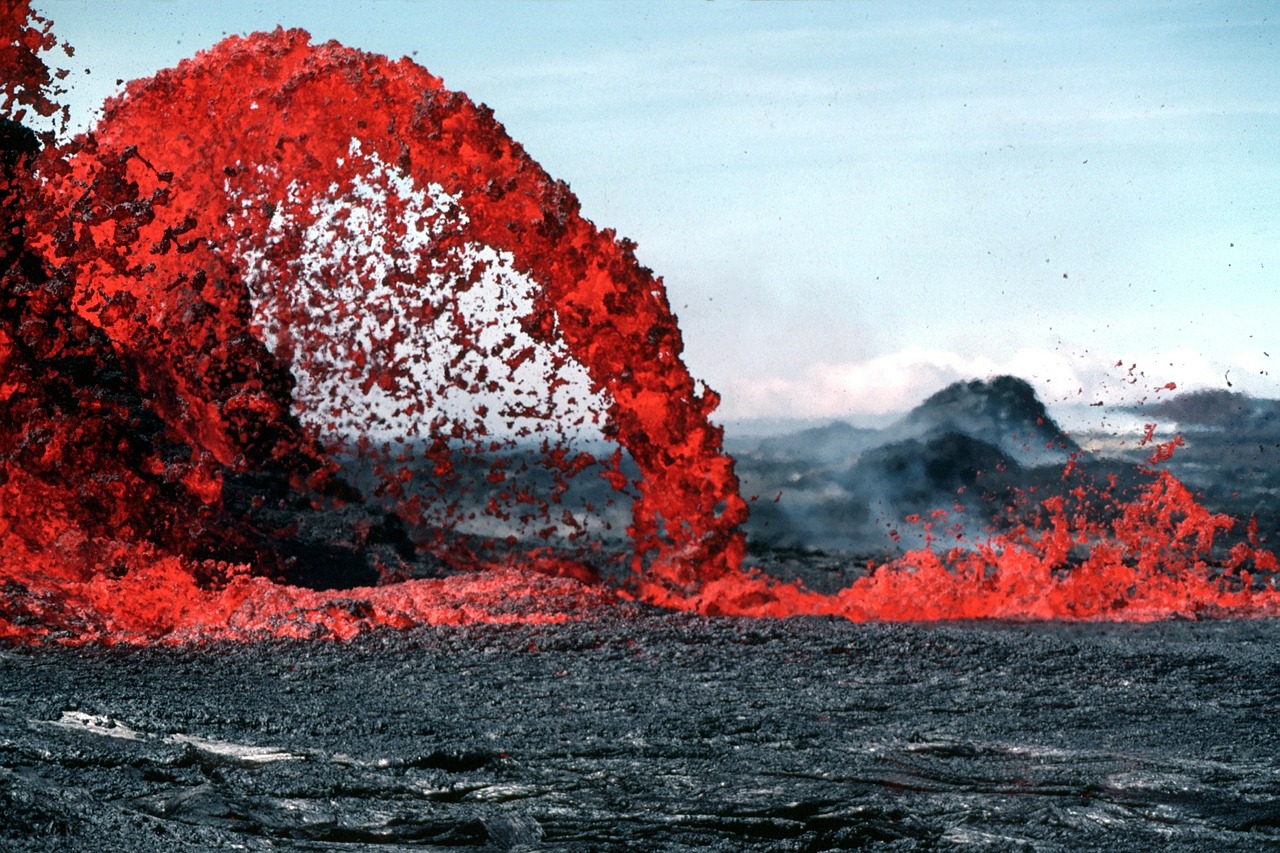 Lava, Magma, Ugnikalnio Išsiveržimas, Švytėjimas, Karštas, Rokas, Pāhoehoe, Hawaii, Vulkaninis, Fontanas