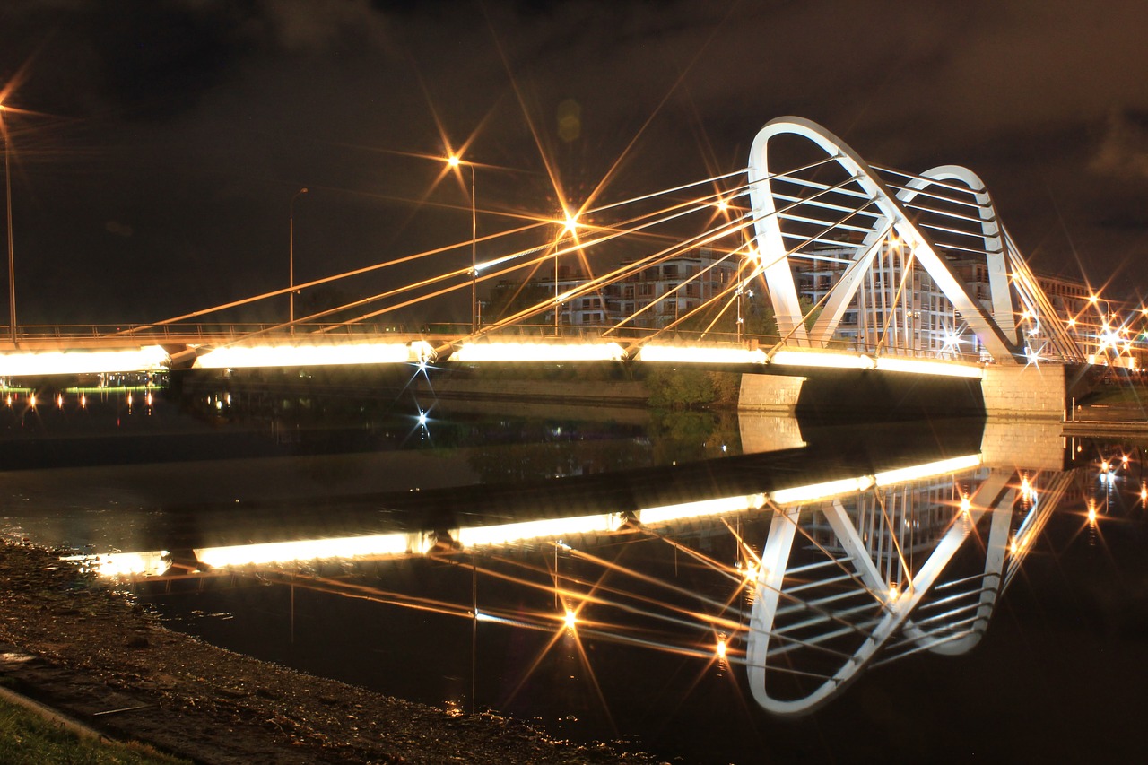Lazerio Tiltas, Sankt Peterburgo Rusija, Upė, Vanduo, Miestas, Tiltas, Rusija, Spb, Naktis, Apšvietimas