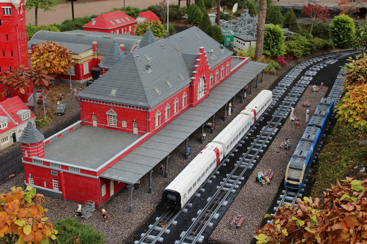 Lego, Traukinių Stotis, Iš Lego, Geležinkelis, Legolandas, Denmark, Billund, Lego Blokai, Modelio Traukinys, Modelis