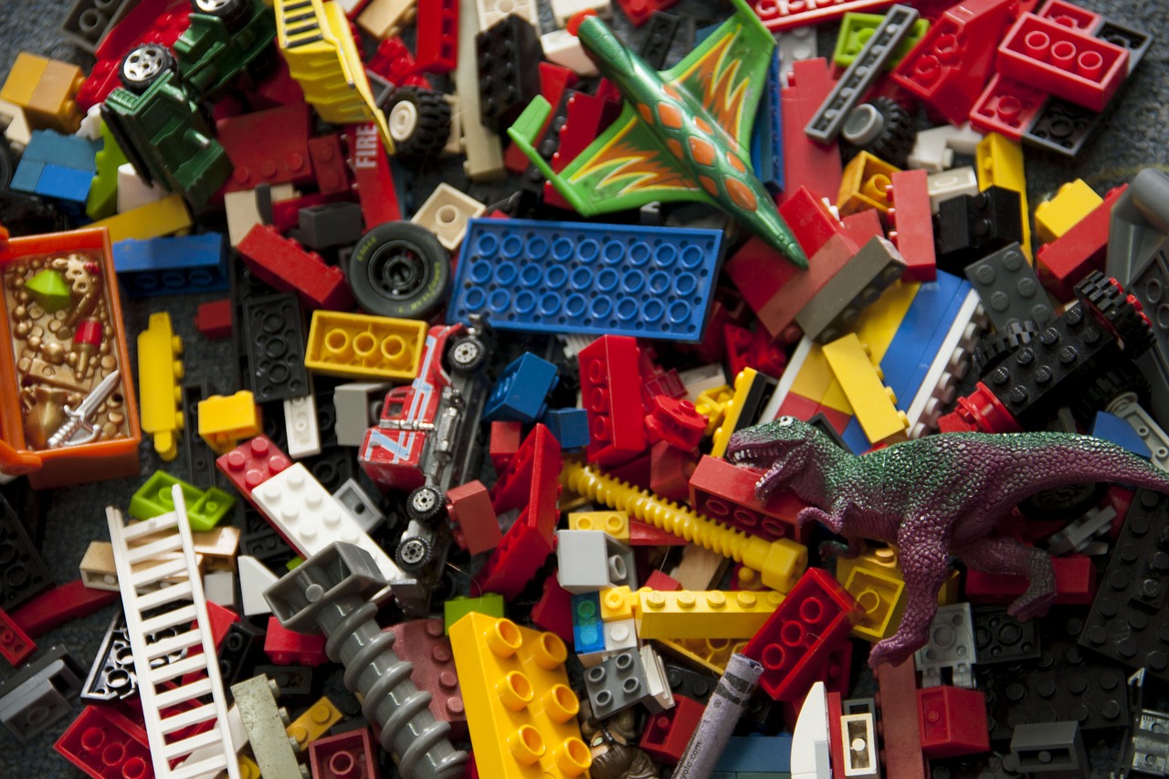 Lego, Blokai, Dinozauras, Lėktuvas, Sunkvežimis, Lobis, Kopėčios, Sraigtai, Padanga, Pieštukas