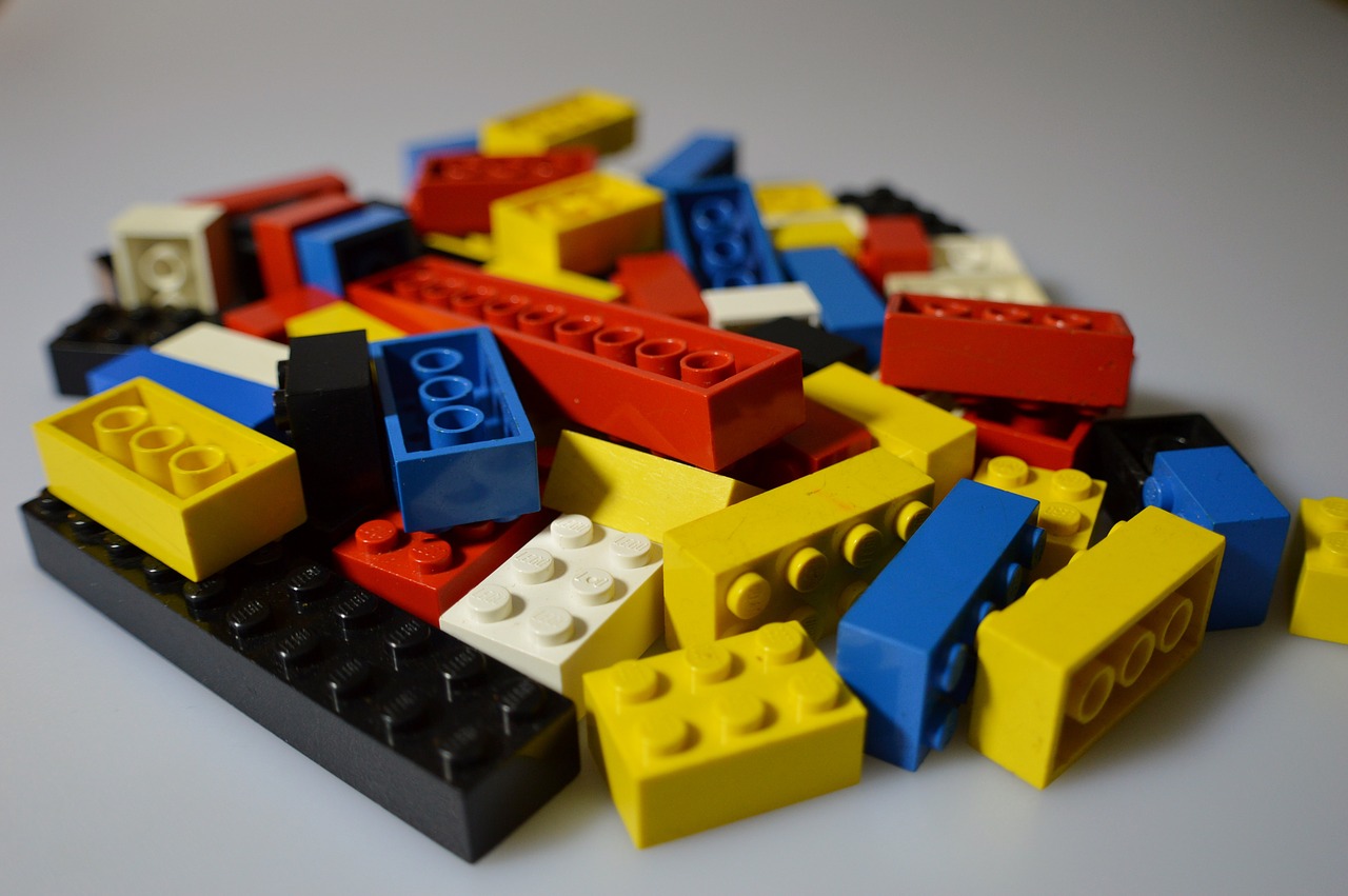 Lego, Vaikai, Žaislai, Spalvinga, Žaisti, Statybiniai Blokai, Nemokamos Nuotraukos,  Nemokama Licenzija