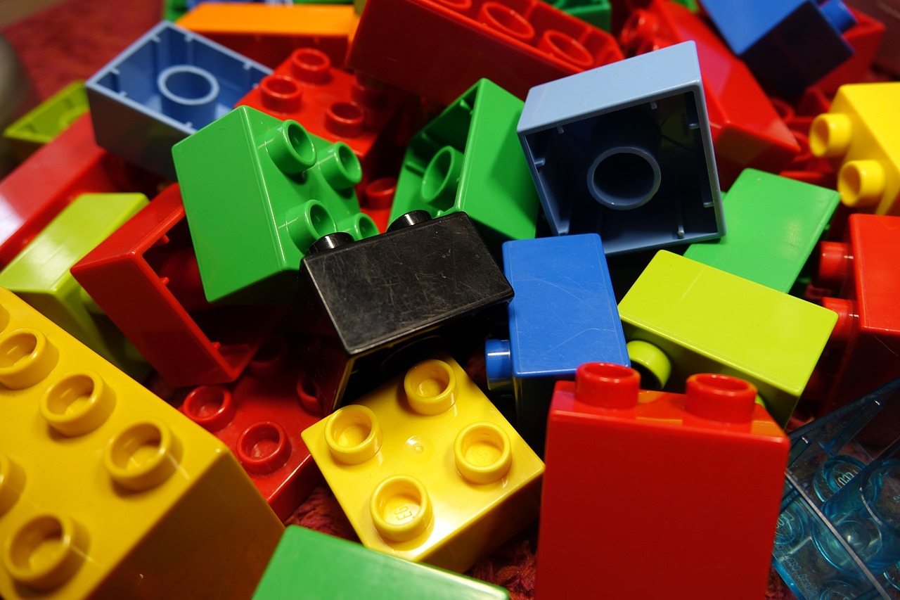 Lego Blokai, Duplo, Lego, Spalvinga, Žaislai, Žaisti, Legolandas, Lego Duplo, Vaikai, Statybiniai Blokai