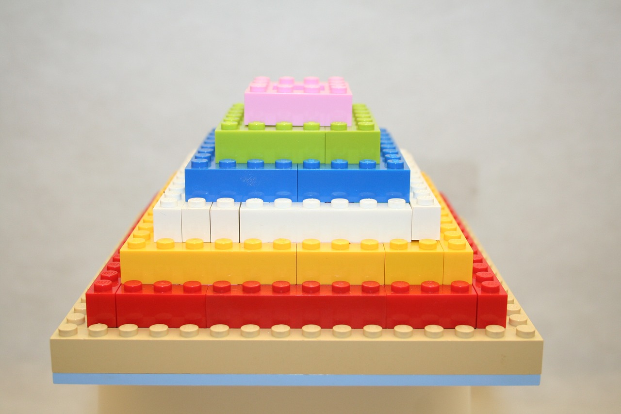 Lego, Piramidė, Žaislai, Vaikystę, Tortas, Nemokamos Nuotraukos,  Nemokama Licenzija