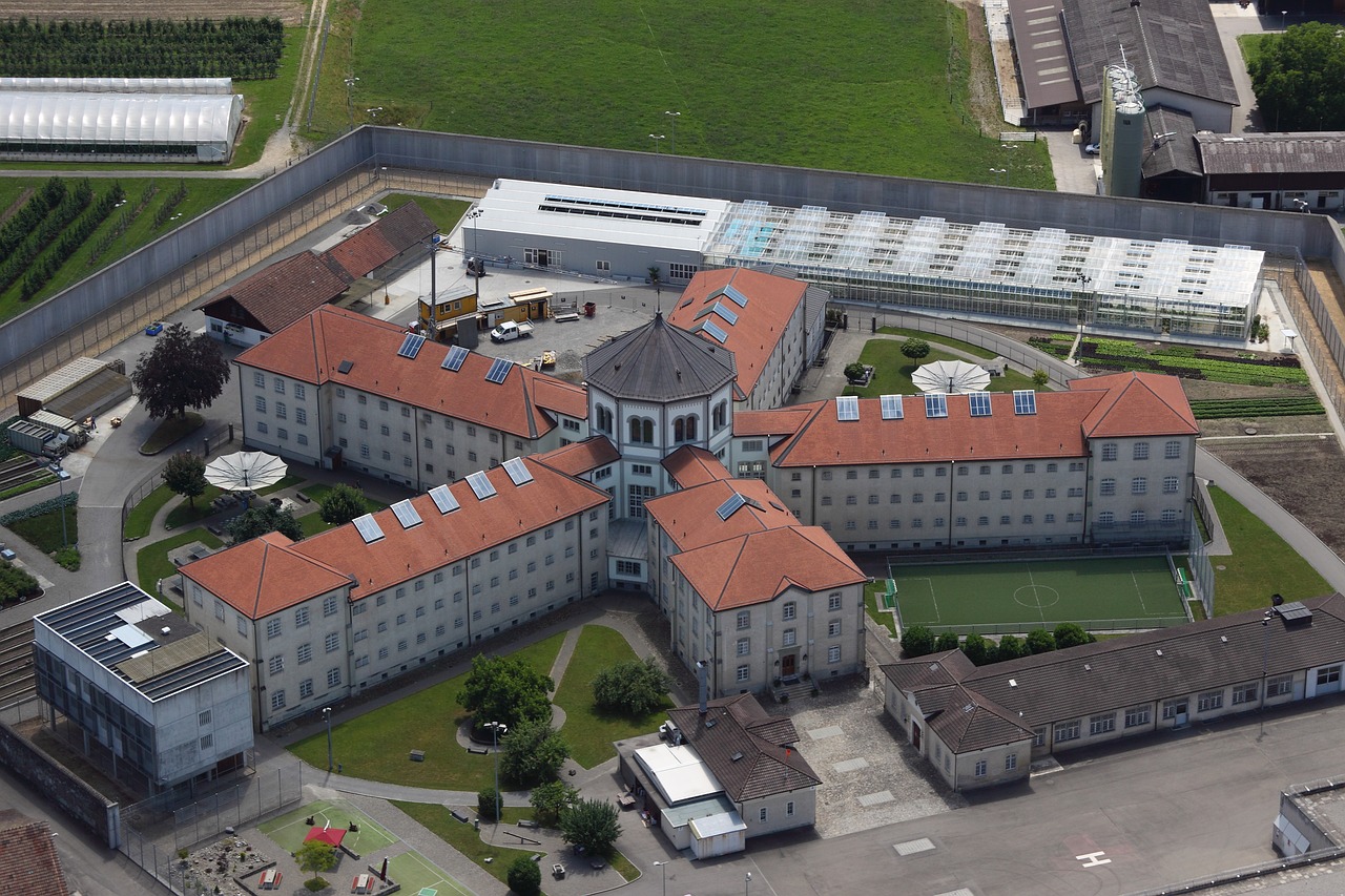 Lenzburg, Šveicarija, Kalėjimas, Kalėjimas, Struktūra, Statyba, Siena, Architektūra, Cementas, Saugumas