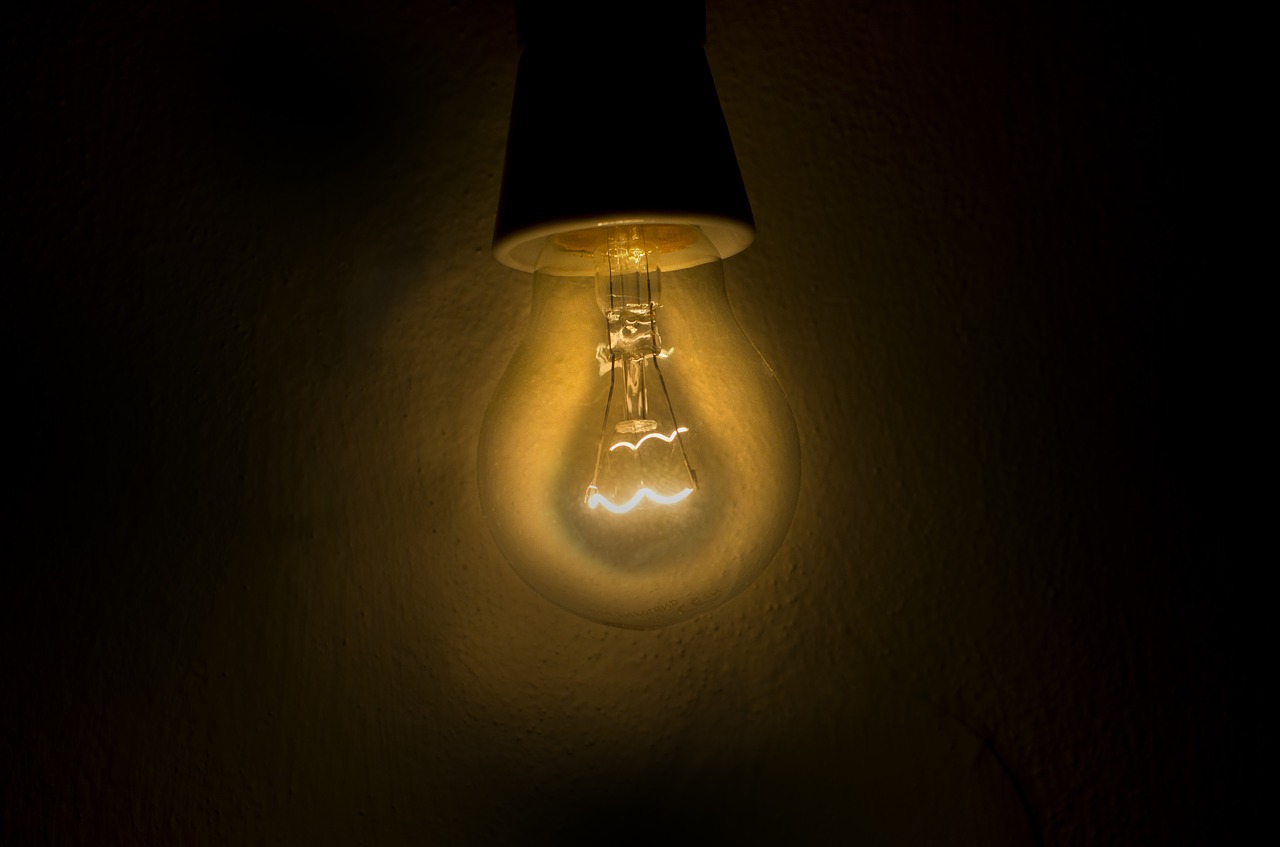 Li-Fi, Lifi, Internetas, Ryšys, Lemputė, Šviesa, Elektrinis, Lempa, Įranga, Sprogimas