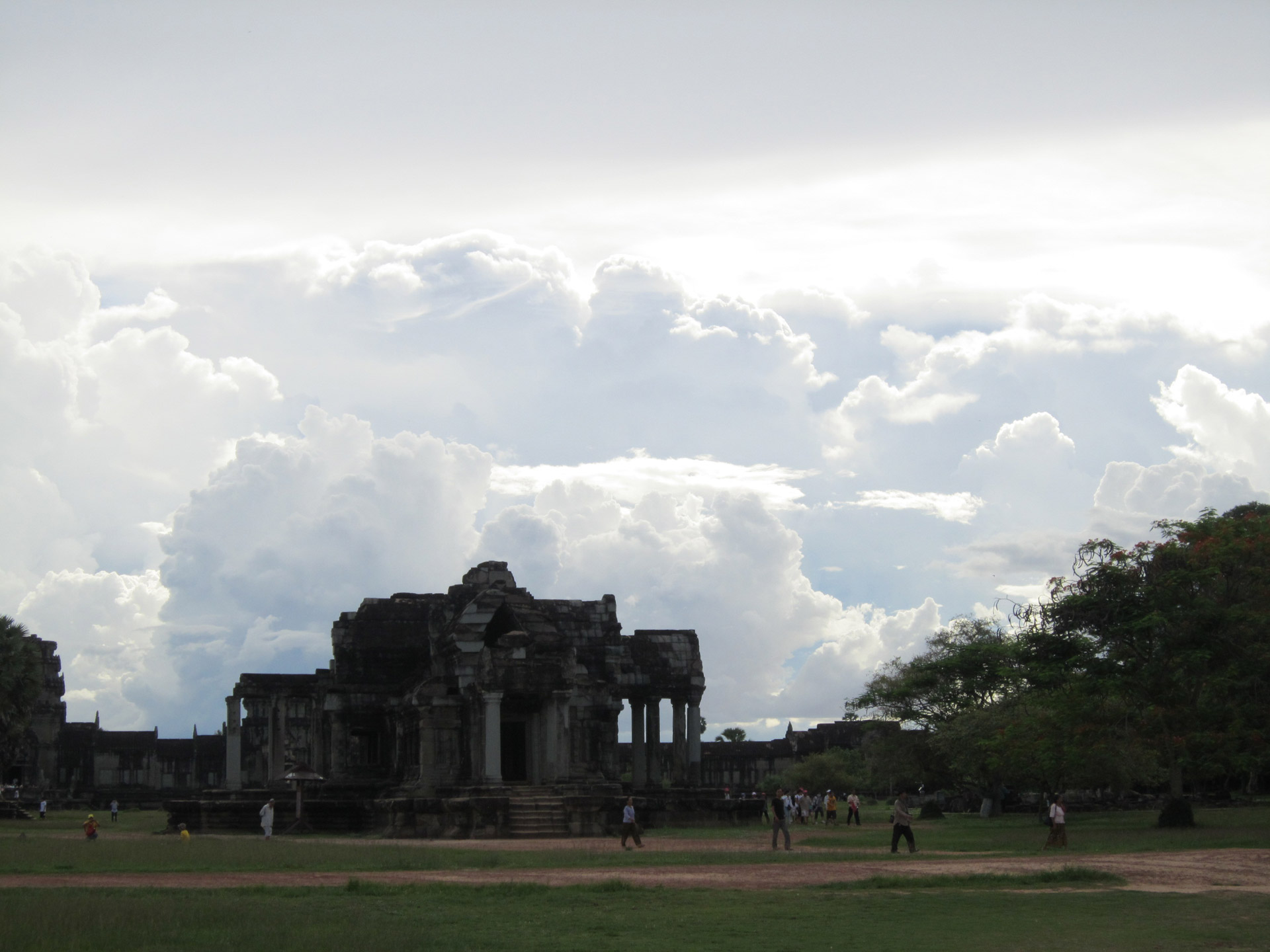 Biblioteka,  Angkor,  Wat,  Kambodža,  Debesys,  Biblioteka Ir Debesys, Nemokamos Nuotraukos,  Nemokama Licenzija