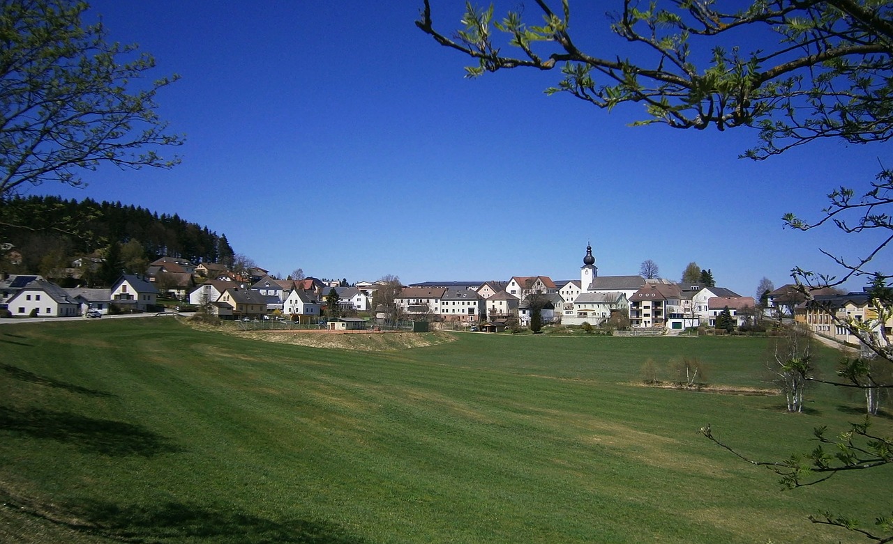 Liebenau, Austria, Kaimas, Pastatai, Dangus, Debesys, Vaizdingas, Kraštovaizdis, Medžiai, Žolė