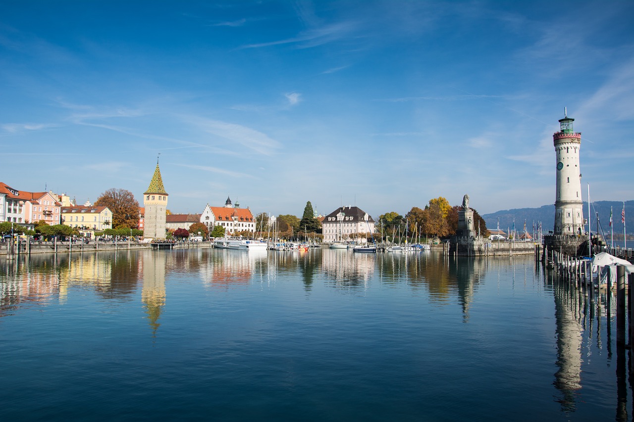 Švyturys, Lindau, Ežero Konstanta, Uostas, Vanduo, Bavarija, Uosto Įėjimas, Bokštas, Bankas, Orientyras