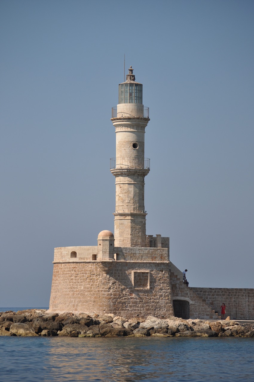 Švyturys, Crete, Uostas, Viduržemio Jūros, Jūros Vaizdas, Uosto Įėjimas, Laivas, Graikija, Jūra, Mėlynas