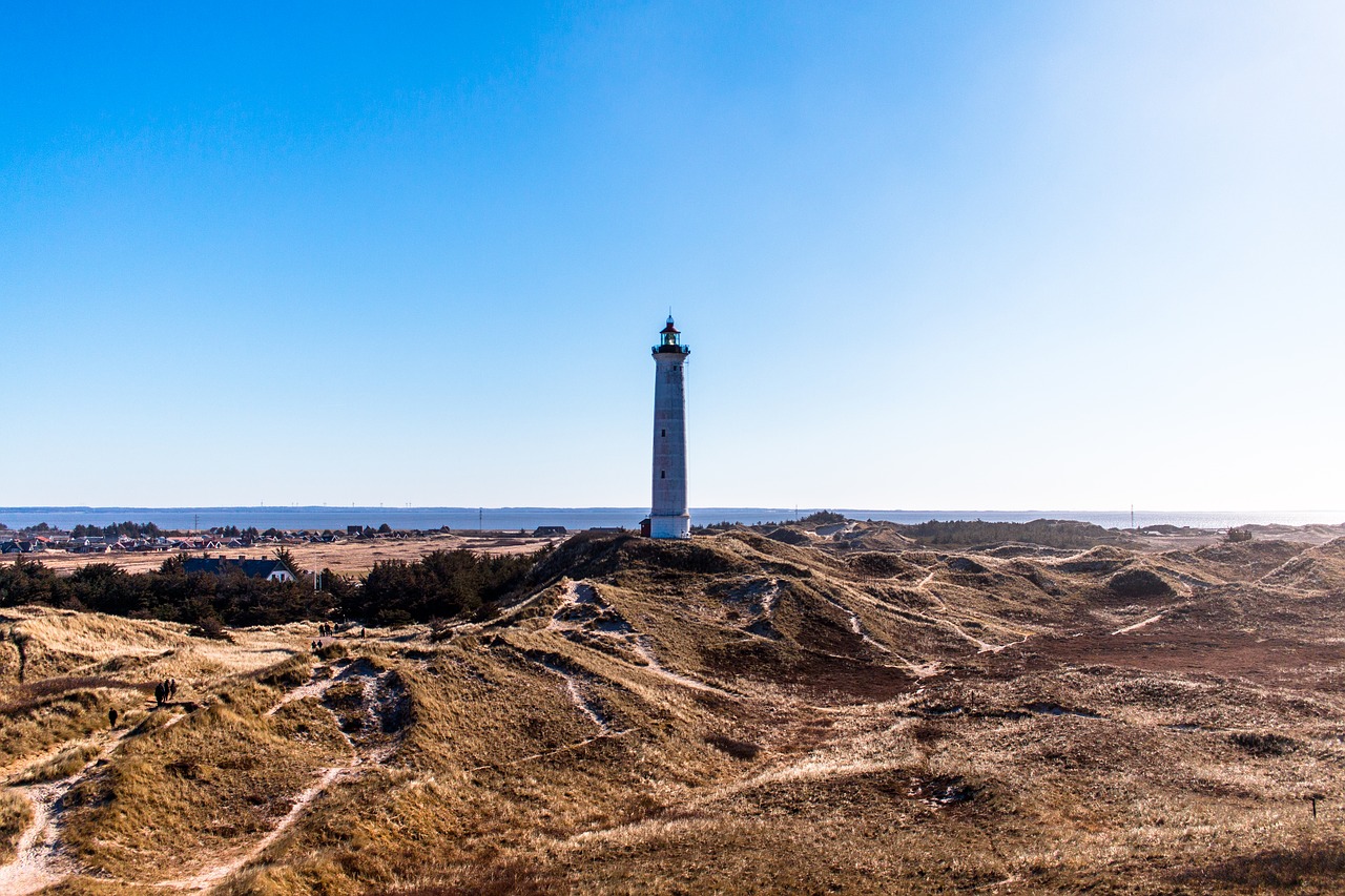 Švyturys, Mėlynas Dangus, Kranto, Smėlio Kopos, Denmark, Danijos Vakarinė Pakrantė, Lyngvig Fyr, Kraštovaizdis, Vasara, Pakrantė