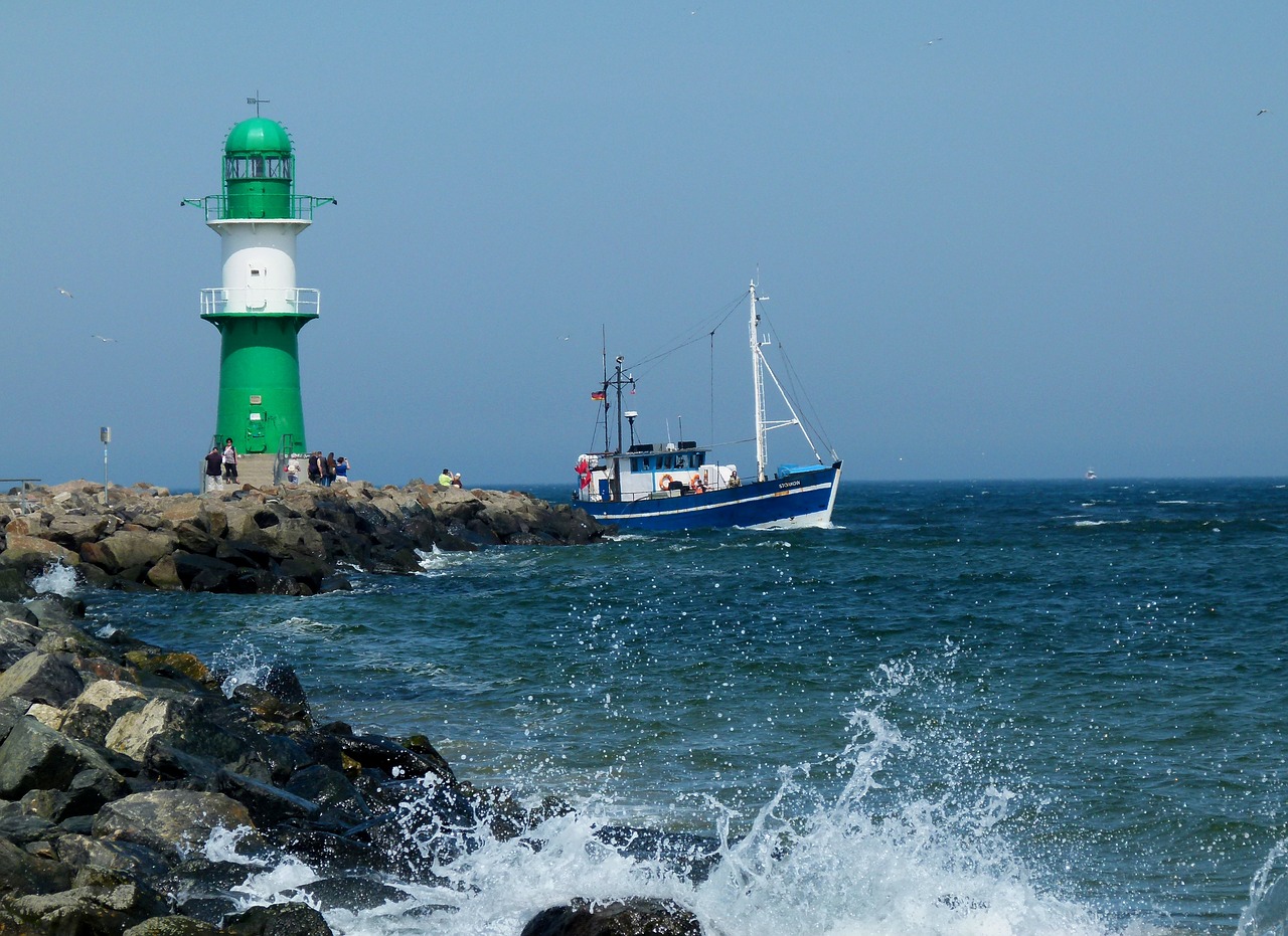 Švyturys, Warnemünde, Baltijos Jūra, Pjaustytuvas, Jūrų, Šiaurinė Vokietija, Rostock, Kranto, Pajūrio Kurortas, Šventė