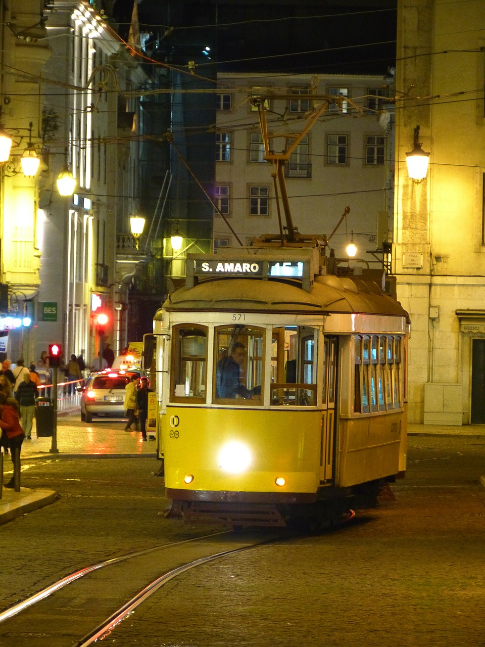 Lisbonas, Tramvajus, Vairuoti, Perveža Naktį, Naktį, Portugal, Nemokamos Nuotraukos,  Nemokama Licenzija