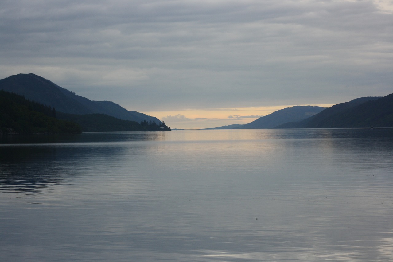 Lochess, Ežeras, Škotija, Škotų, Vanduo, Kraštovaizdis, Vaizdingas, Atspindys, Nemokamos Nuotraukos,  Nemokama Licenzija