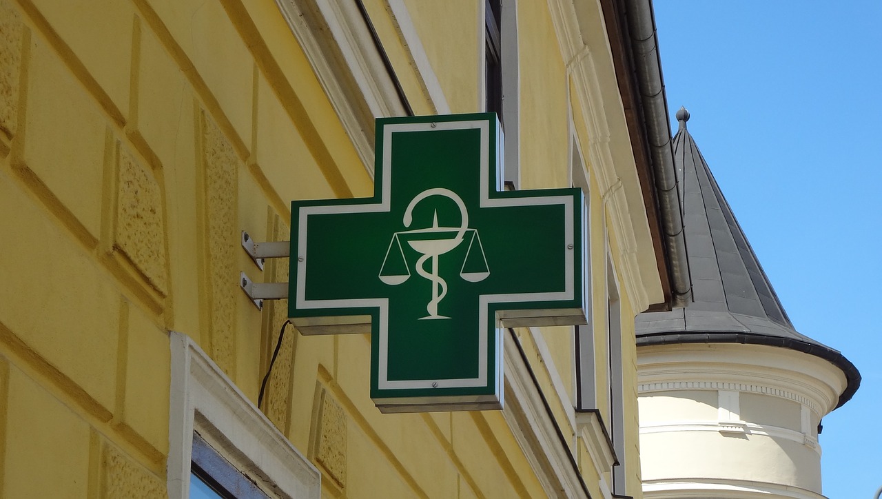 Logo Pharmacy,  Vaistinė,  Banner Pharmacy,  Slovak Logo Pharmacy,  Vaistinė-Kryžius,  Be Honoraro Mokesčio, Nemokamos Nuotraukos,  Nemokama Licenzija