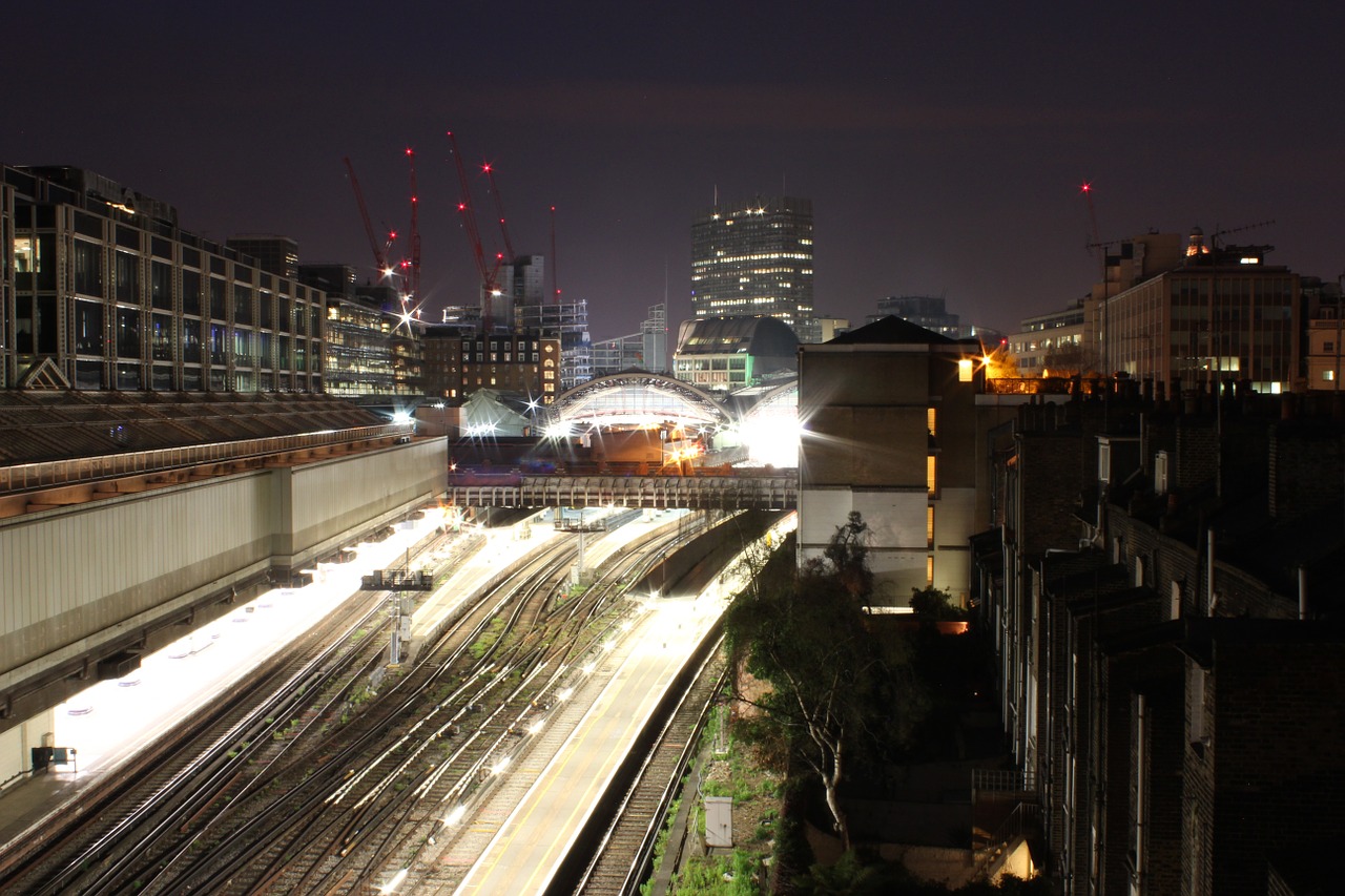 Londonas, Naktis, Metro, Miestas, Nemokamos Nuotraukos,  Nemokama Licenzija