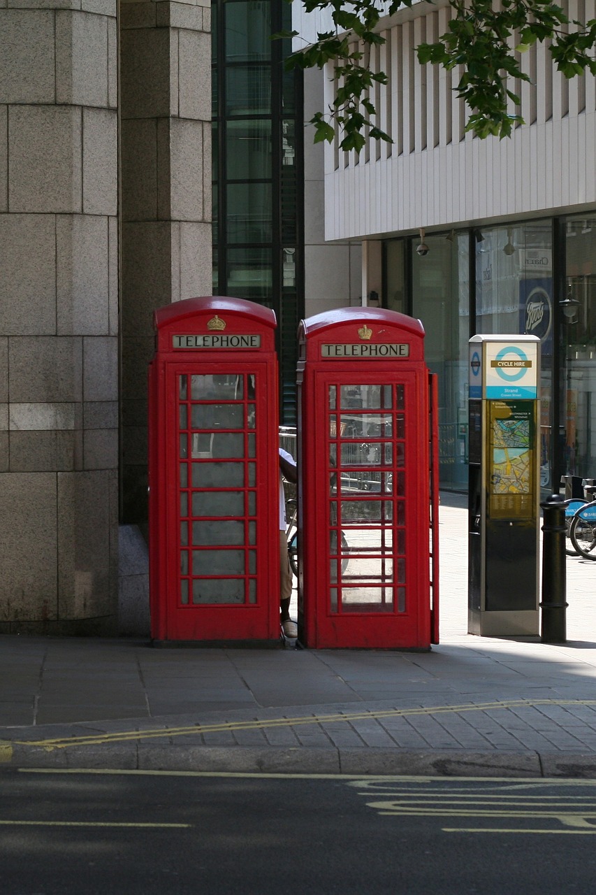Londonas, Telefono Budele, Istoriškai, Raudona, Miestas, Anglija, Britanija, Skambinti, Ambulatorija, Raudona Telefono Dėžutė