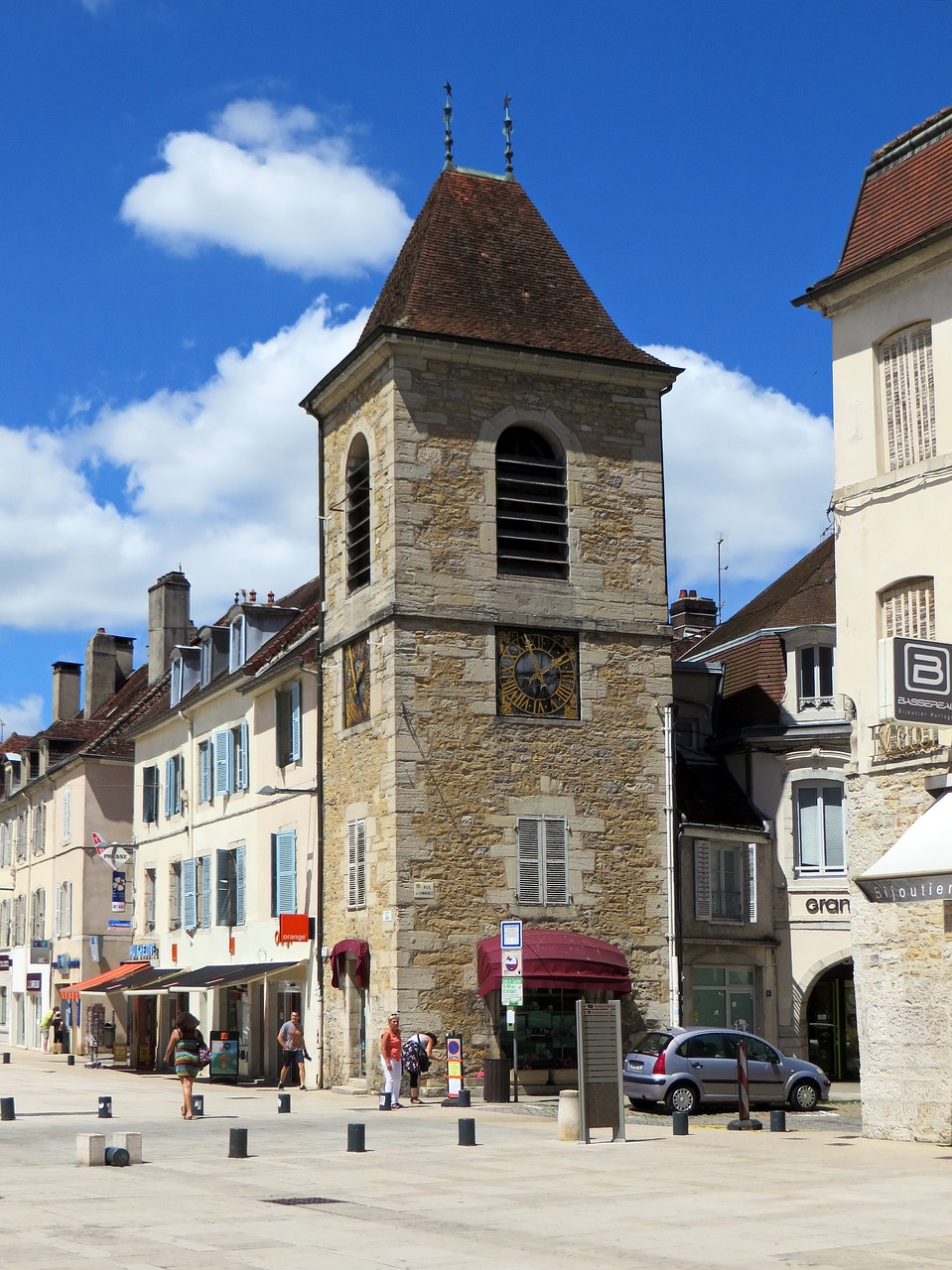 Lons-Le-Saunier, France, Jura, Varpinė, Pastatas, Bokštas, Prancūzų Kaimas, Turizmo Miestas, Nemokamos Nuotraukos,  Nemokama Licenzija