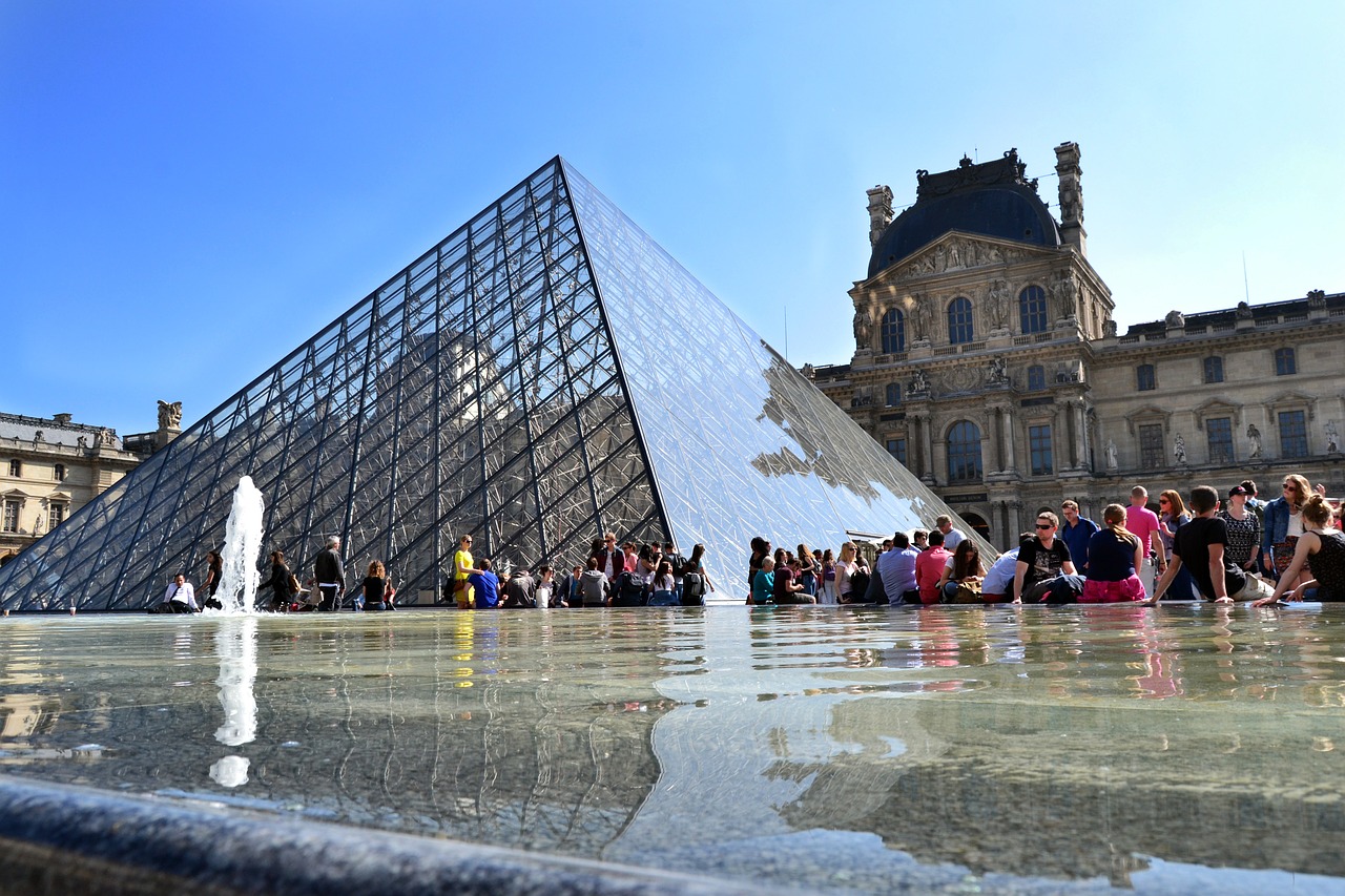 Luvro Muziejus, Paris, Fontanas, Pavasaris, France, Nemokamos Nuotraukos,  Nemokama Licenzija