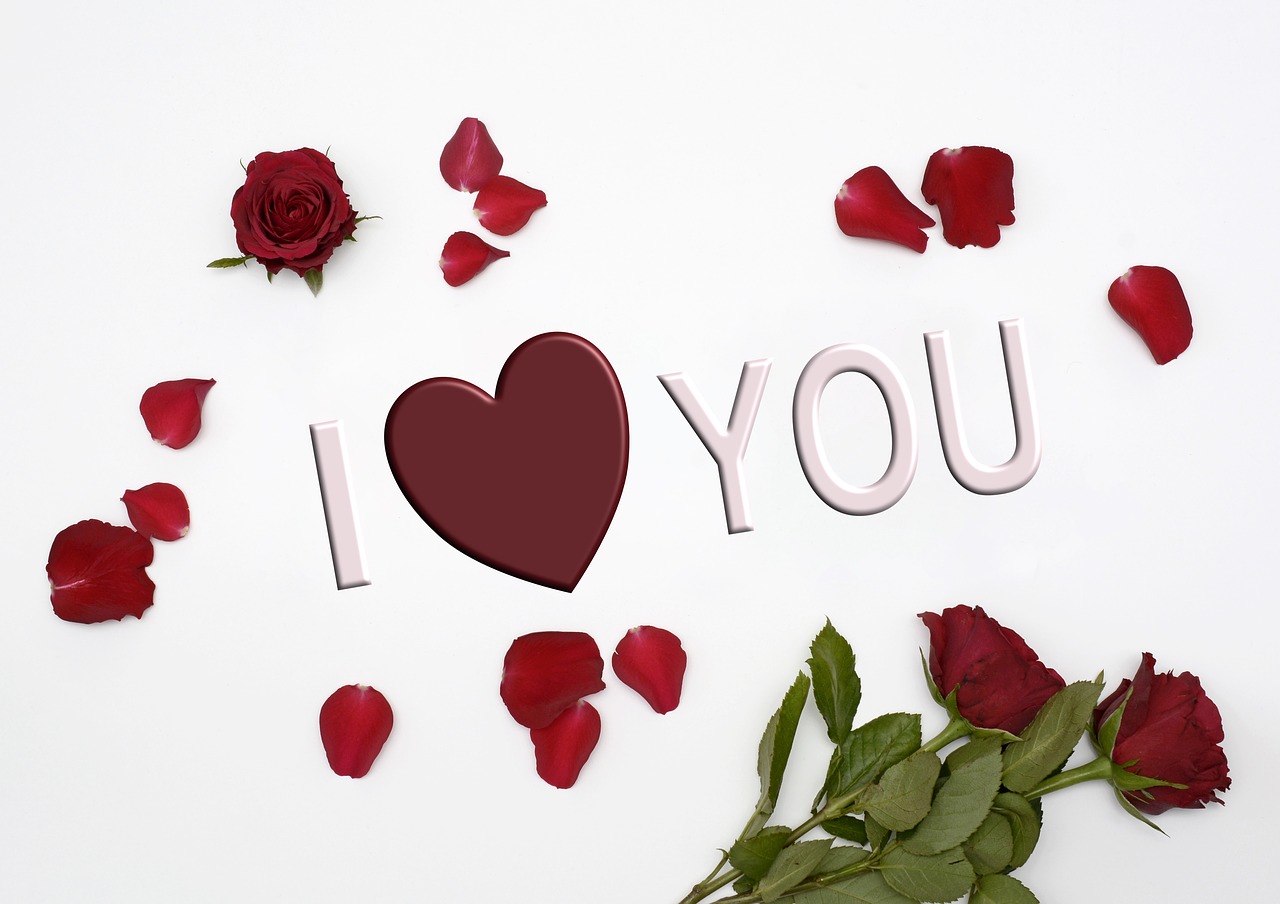 Meilė,  Širdies,  Raudona,  Romantika,  Valentino Diena,  Gėlės,  Romantiškas,  Raudonos Rožės,  Vestuvių Dieną,  Žiedas