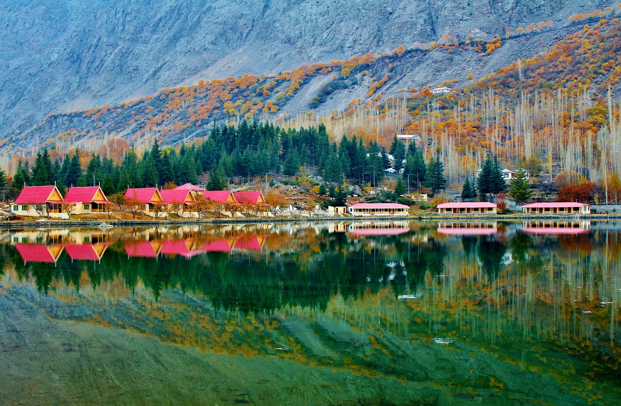 Žemutinis Kachūros Ežeras, Šangrilo Ežeras, Skardu, Pakistanas, Ežeras, Karakorum, Himalaja, Dangus, Kalnas, Slėnis
