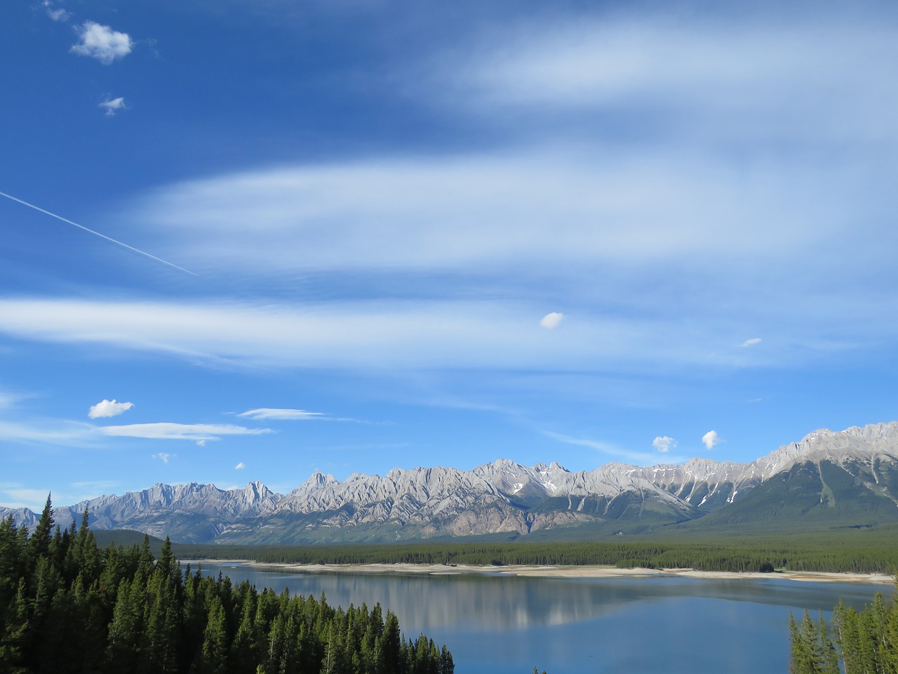 Žemesnysis Kananaskis Ežeras, Kalnai, Ežeras, Alberta, Kanada, Kraštovaizdis, Gamta, Uolingas, Vaizdingas, Vanduo