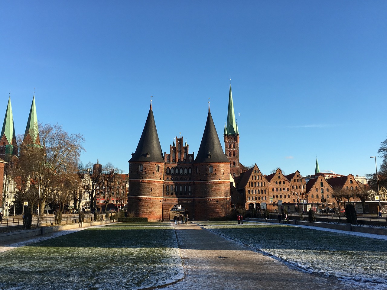 Lübeck, Holsteno Vartai, Orientyras, Miesto Vartai, Hanzos Miestas, Turistų Atrakcijos, Nemokamos Nuotraukos,  Nemokama Licenzija