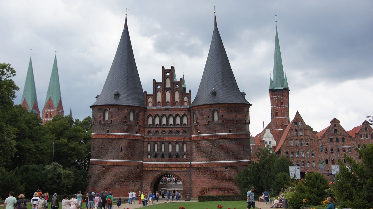 Lübeck, Holsteno Vartai, Orientyras, Hanzos Miestas, Turistų Atrakcijos, Lankytinos Vietos, Nemokamos Nuotraukos,  Nemokama Licenzija