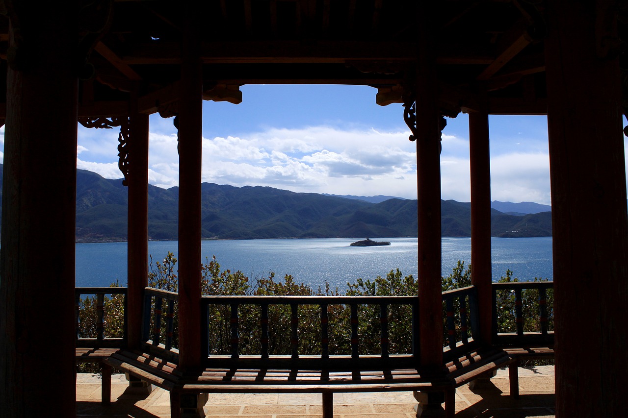 Lugu Ežeras,  Yunnan Provincijoje,  Kraštovaizdis, Nemokamos Nuotraukos,  Nemokama Licenzija