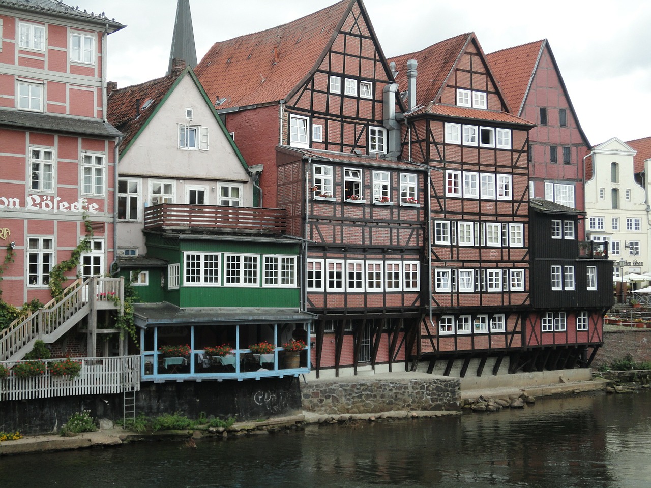 Lüneburg, Vanduo, Bankas, Seni Namai, Namai Fasadai, Istoriniai Namai, Nemokamos Nuotraukos,  Nemokama Licenzija