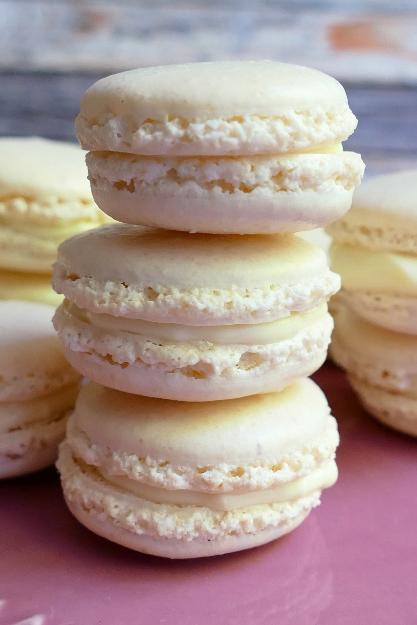 Macarons,  Meringue,  Desertas,  Saldus,  Konditerijos Parduotuvės,  Macaron,  Kepti,  Slapukas,  Baltos Spalvos,  Saldainiai