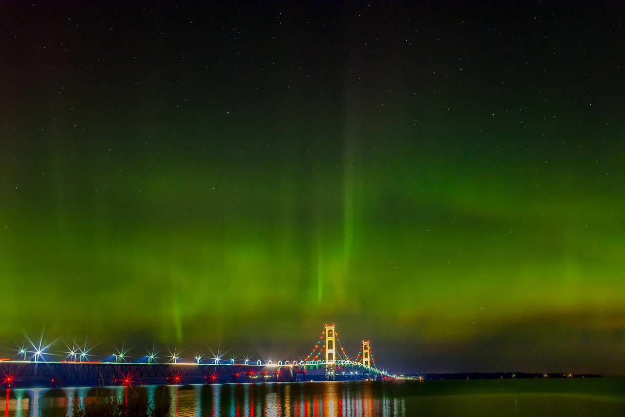 Mackinac Tiltas, Šiaurės Pašvaistė, Michiganas, Žibintai, Aurora Borealis, Turizmas, Vaizdingas, Naktis, Nemokamos Nuotraukos,  Nemokama Licenzija