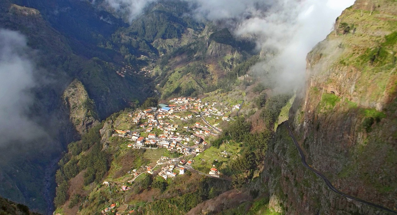Madeira, Vienuolynų Slėnis, Kaimas, Kalnas, Kraštovaizdis, Panorama, Nemokamos Nuotraukos,  Nemokama Licenzija