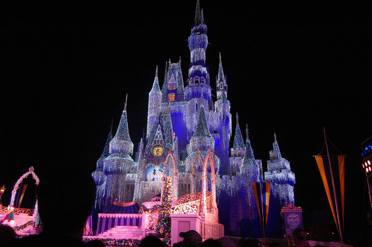 Magiška Karalystė, Disney, Disnėjaus Pasaulis, Pilis, Kalėdų Žiburiai, Nemokamos Nuotraukos,  Nemokama Licenzija