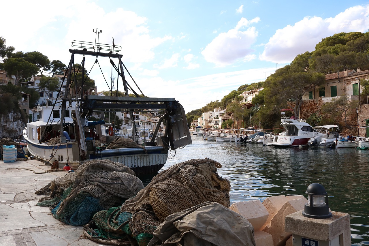 Maljorka, Cala Figuera, Žvejybos Laivas, Žvejų Kaimelis, Uostas, Jūra, Vanduo, Viduržemio Jūros, Užsakytas, Kranto