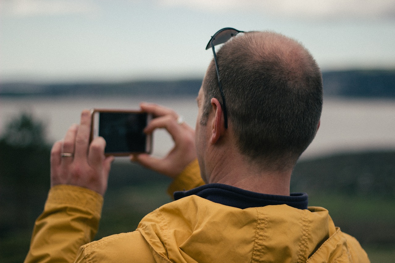 Vyras, Mobilusis Telefonas, Išmanusis Telefonas, Fotografuoti, Nemokamos Nuotraukos,  Nemokama Licenzija