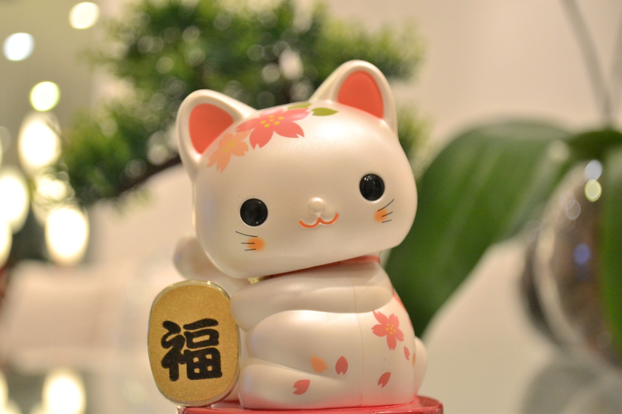 Maneki Neko, Katinas Japoniškas Laimingas, Japonų Katė, Japonų Ornamentas, Nemokamos Nuotraukos,  Nemokama Licenzija