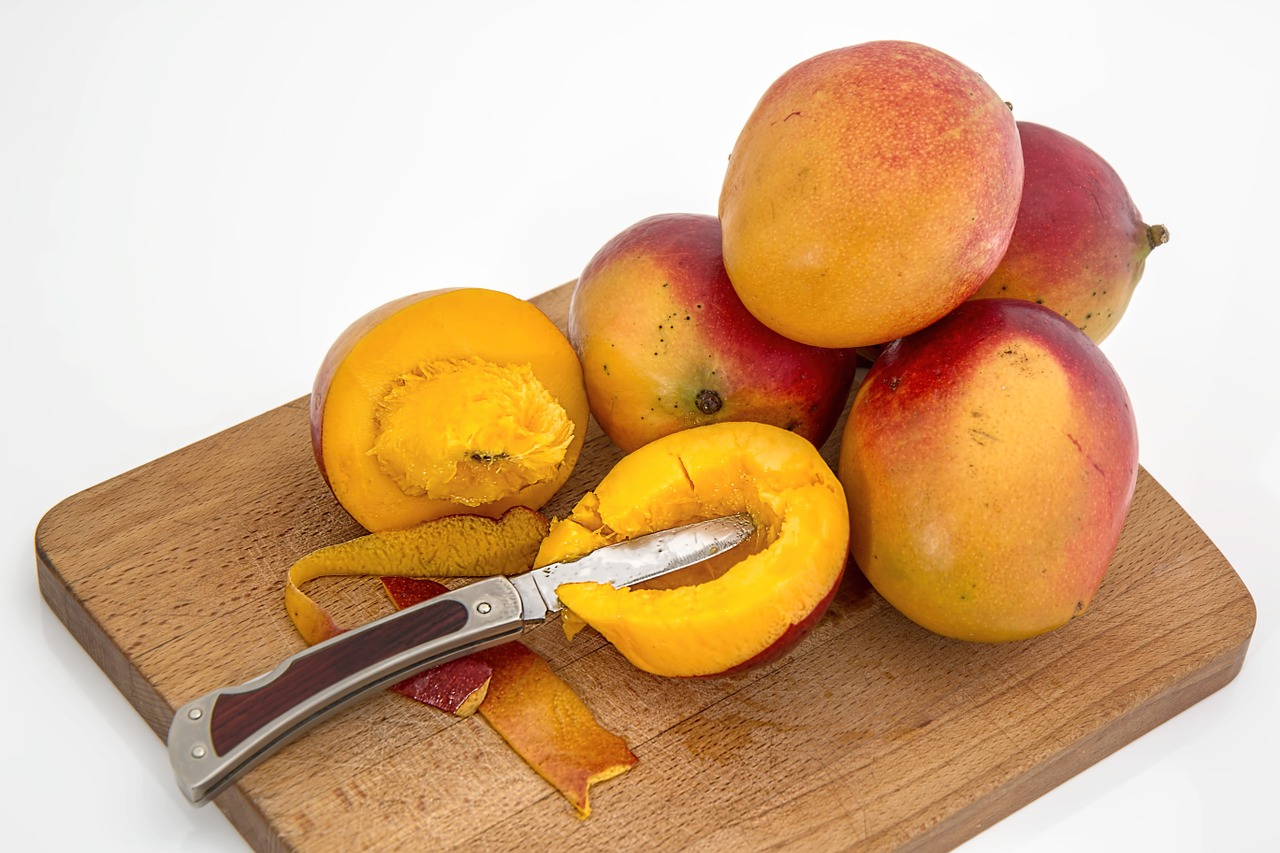 Mango, Tropiniai Vaisiai, Sultingas, Saldus, Vitamino C, Sveikas, Vaisiai, Vaisių Salotos, Prinokę, Vegetariškas