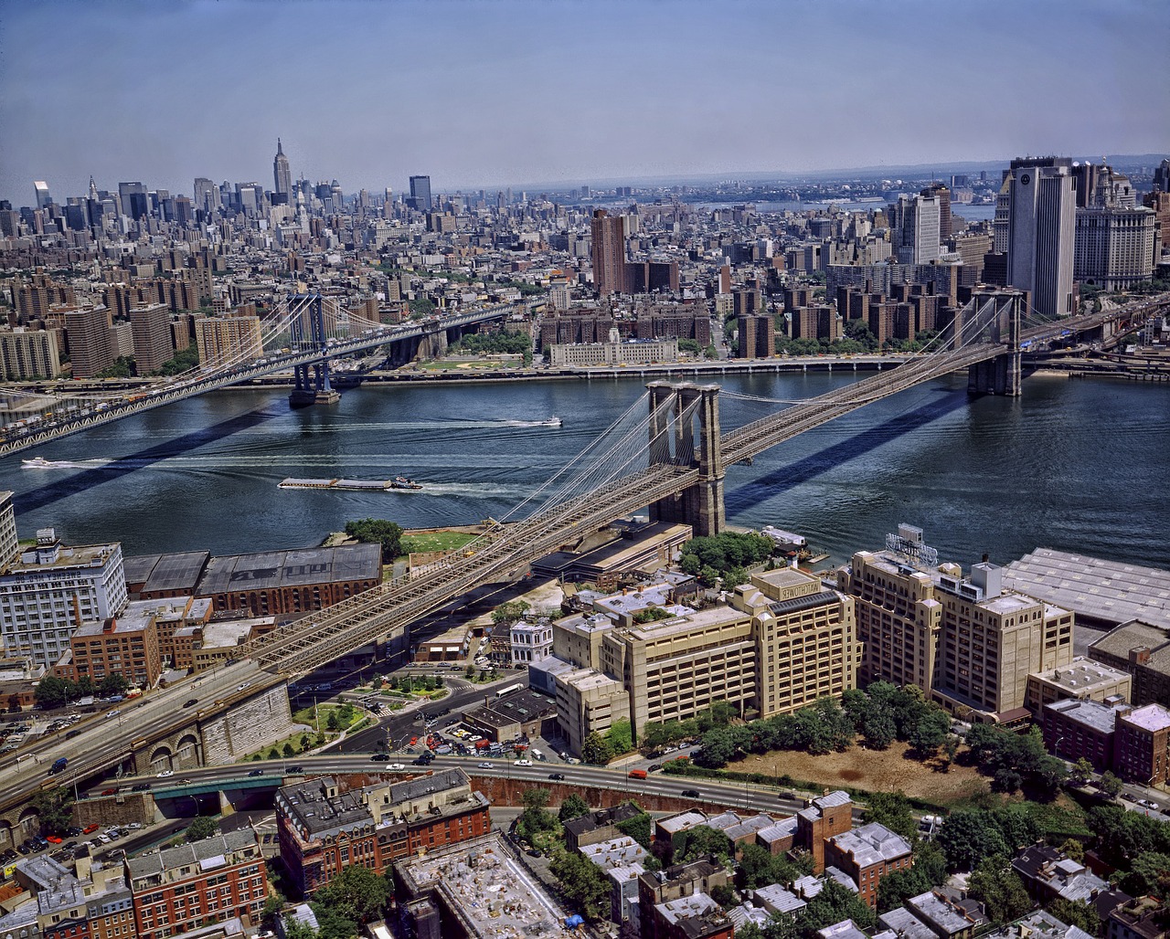 Manhatano Tiltas, Bruklino Tiltas, Niujorkas, Miesto, Panorama, Orientyrai, Istorinis, Upė, Vanduo, Apmąstymai