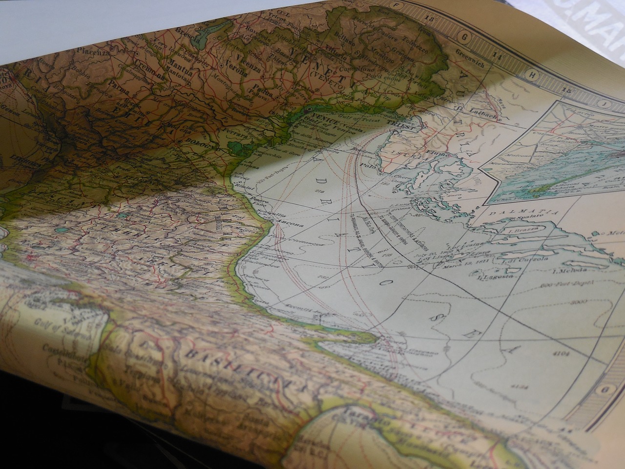 Žemėlapis,  Popierius,  Vintage,  Senas,  Kelionė,  Geografija,  Žemė,  Pergamentas,  Retro,  Pasaulis