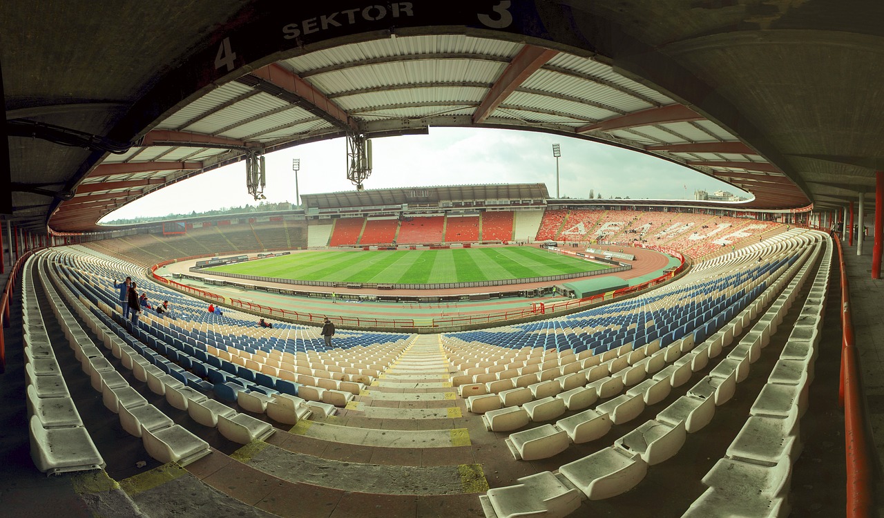 Marakana, Stadionas, Raudona Žvaigždė, Arena, Didelis, Varzybos, Europa, Tuščia, Įvykis, Laukas