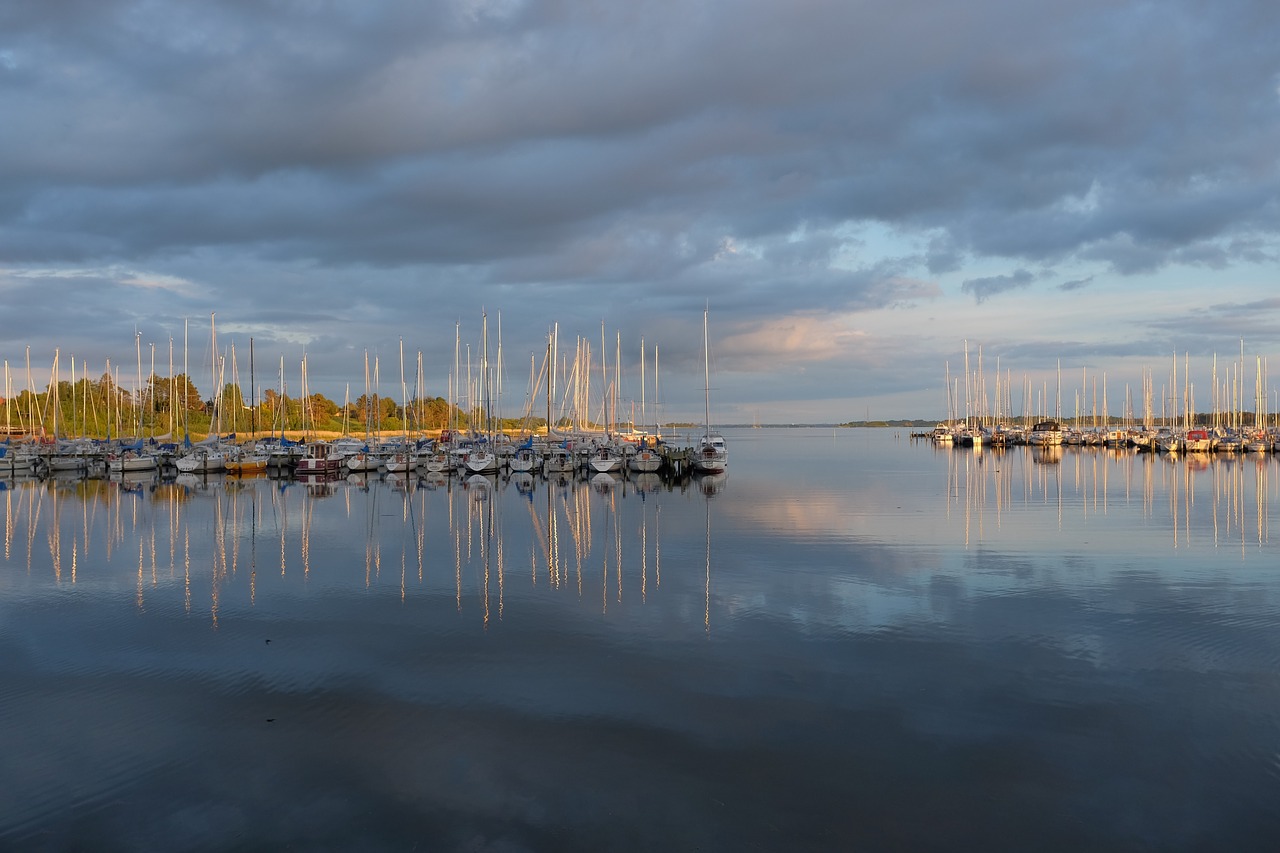 Marina, Valtys, Uostas, Jūra, Vanduo, Jachtos, Jūrinis, Burlaiviai, Dangus, Mėlynas