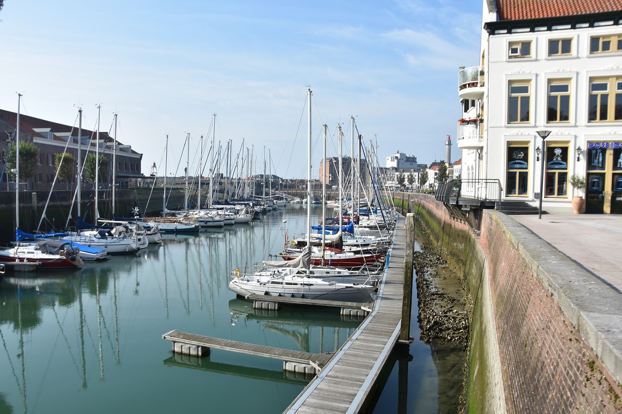 Marina, Vlissingen, Šiaurės Jūra, Westerschelde, Vasara, Mėlynas Dangus, Vasaros Dangus, Debesuota, Gražus Oras, Laivyba