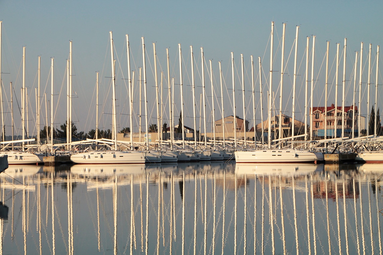 Marina, Burlaiviai, Jūra, Nuotaika, Buriu, Turizmas, Stiebai, Jūrų, Kelionė, Vanduo