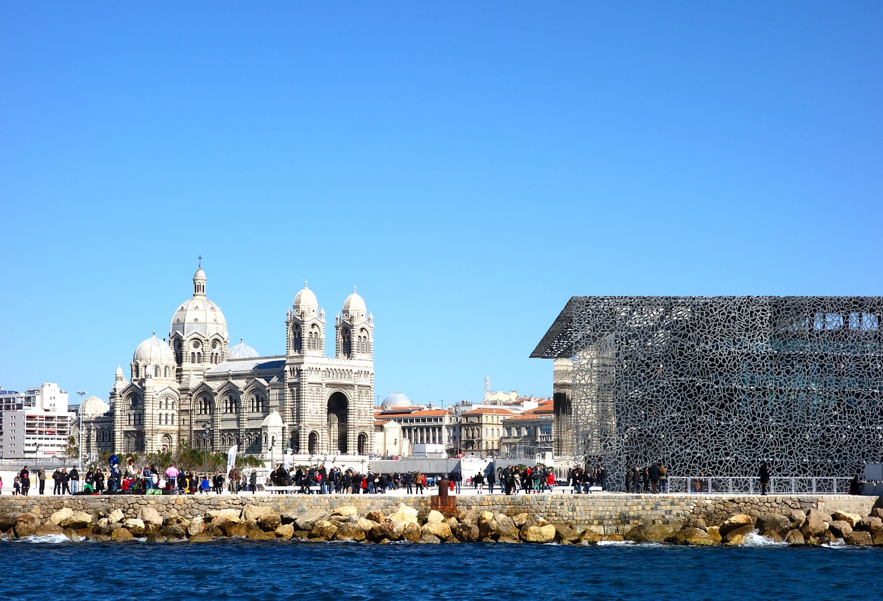 Marseille, Mucem, Muziejus, France, Viduržemio Jūros, Katedra, Šiuolaikiška, Senas Ir Naujas, Dangus, Mėlynas